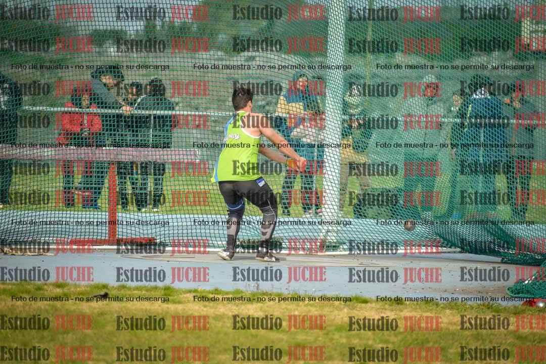 Fotos del lanzamiento de martillo de varones