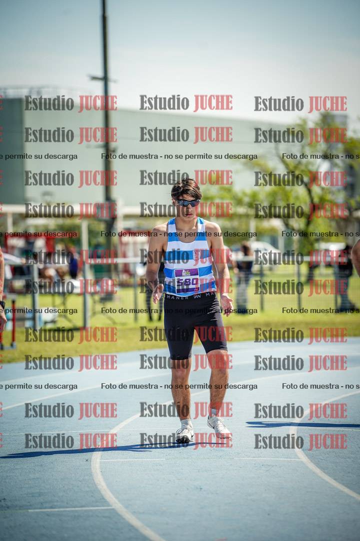 Fotos de los 800 m llanos de varones