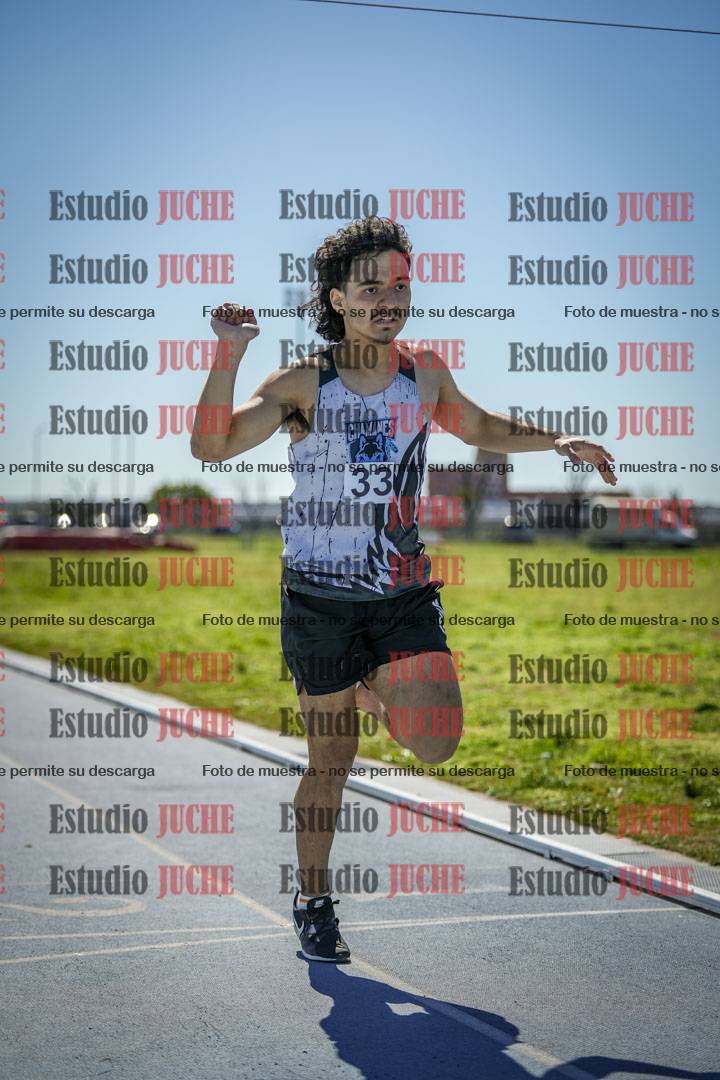 Fotos de los 800 m llanos de varones