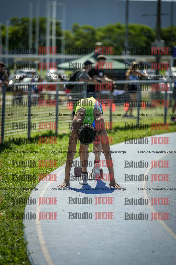 Fotos de los 400 m llanos de varones