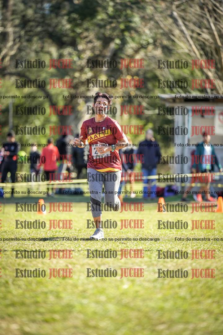 Fotos de la llegada del cross de 6000 m