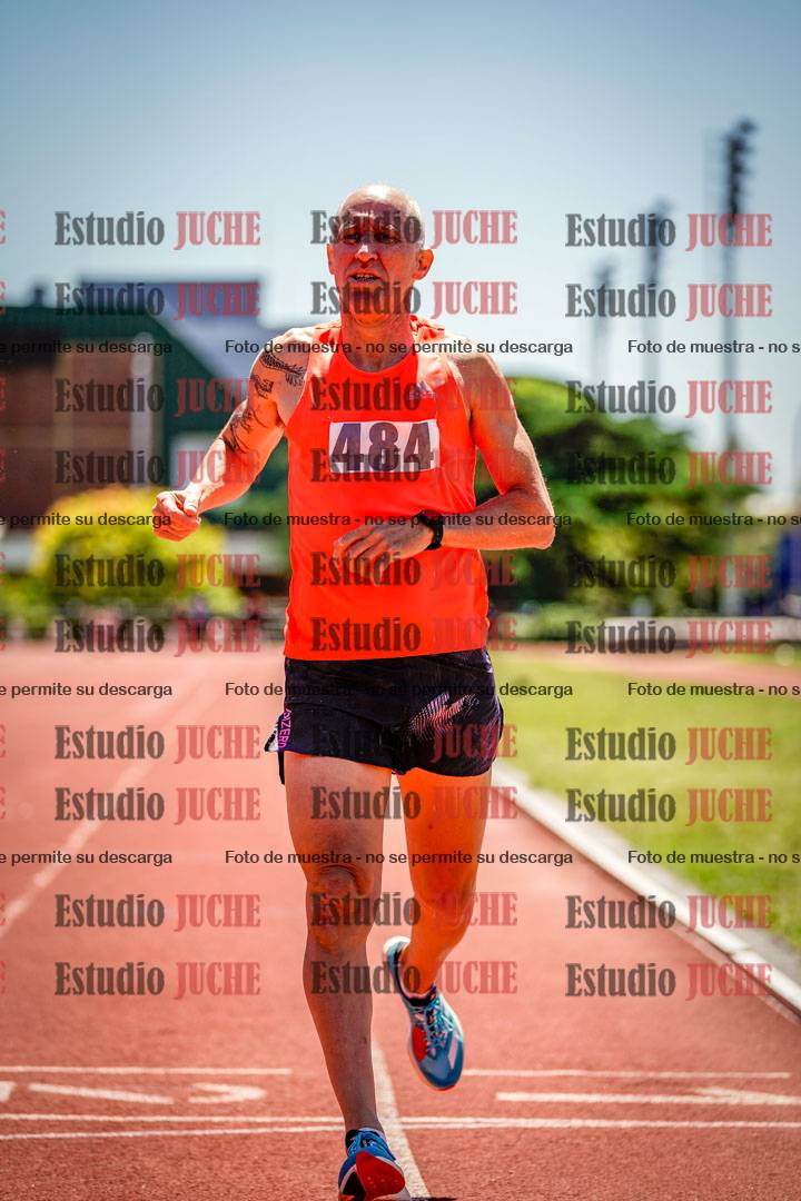 Fotos de los 800 m llanos de varones