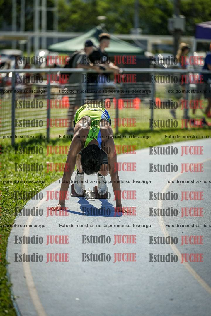 Fotos de los 400 m llanos de varones