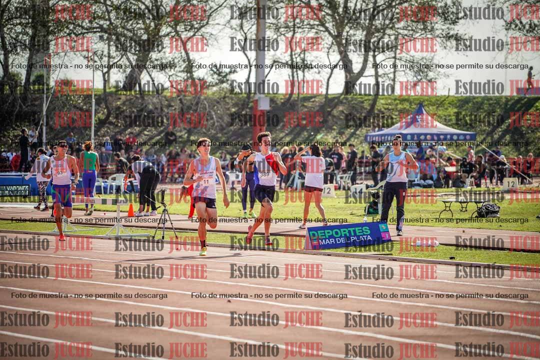 Fotos de los 1500 m llanos de varones