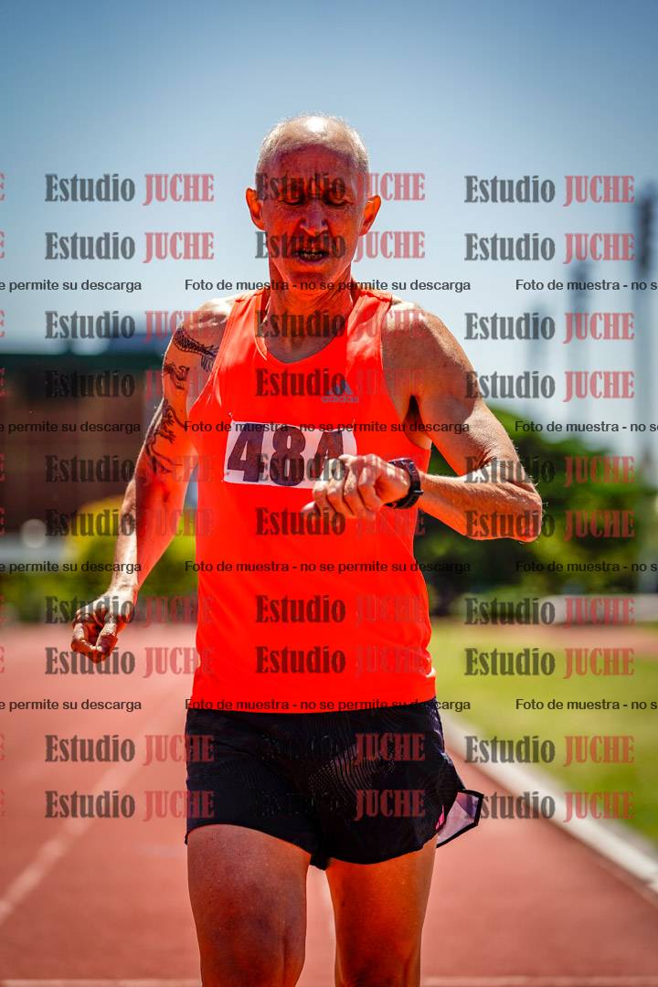 Fotos de los 800 m llanos de varones