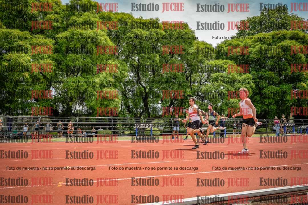 Fotos de los 100 m llanos de varones