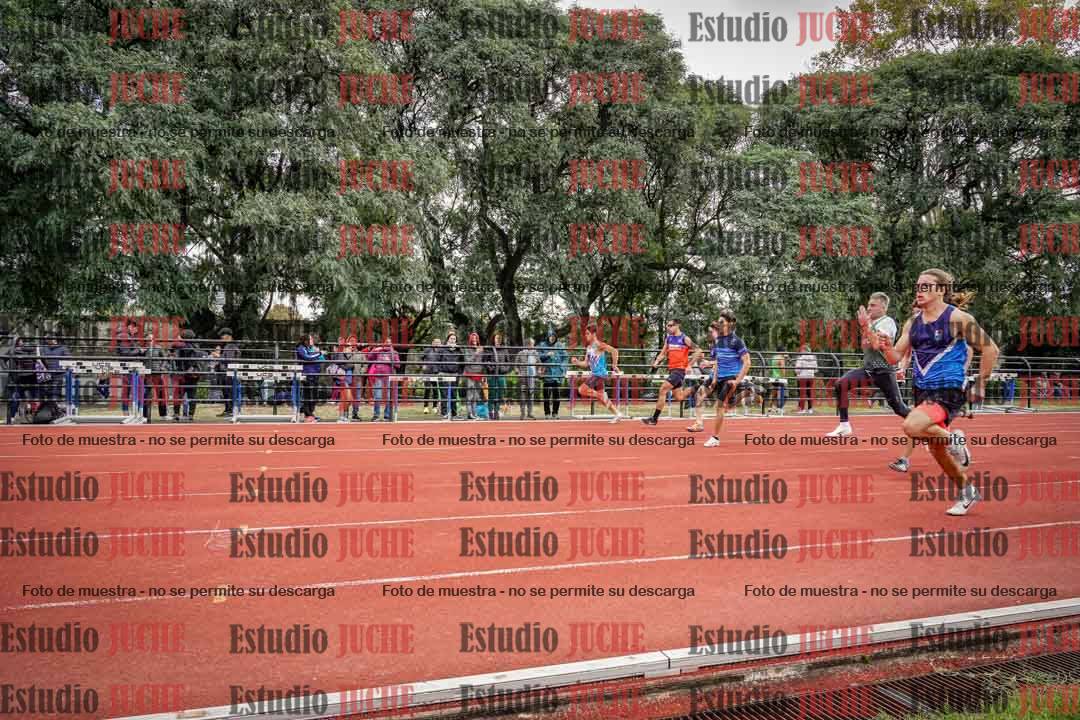 Fotos de los 100 m llanos de varones