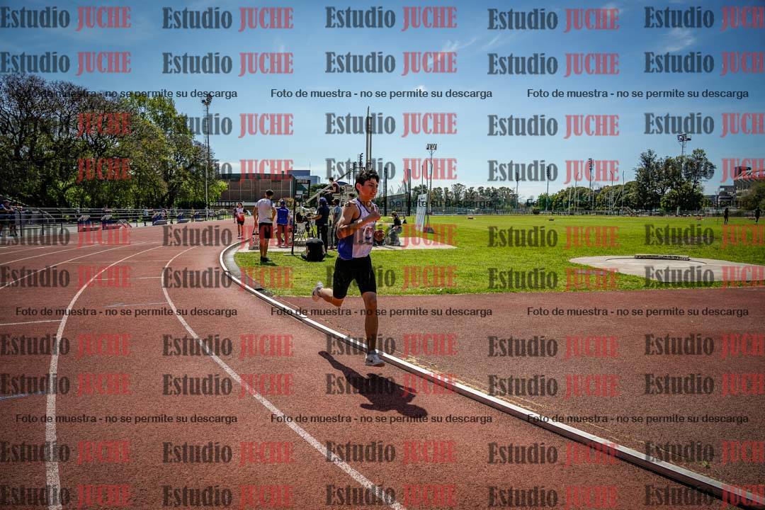 Fotos de los 2400 m llanos de varones