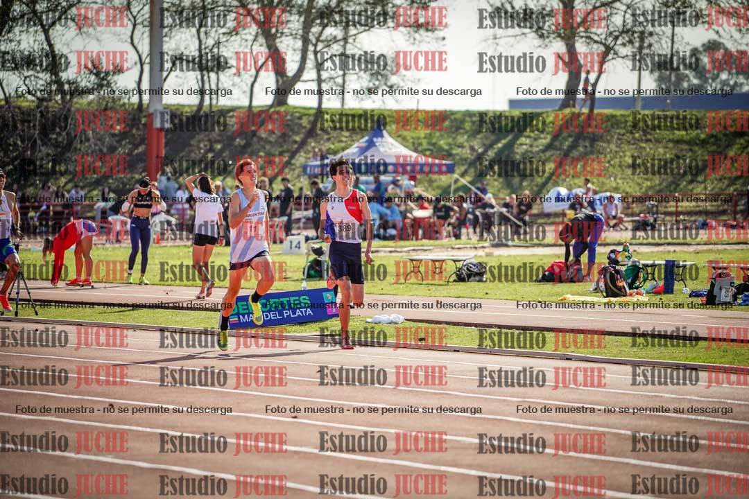 Fotos de los 1500 m llanos de varones