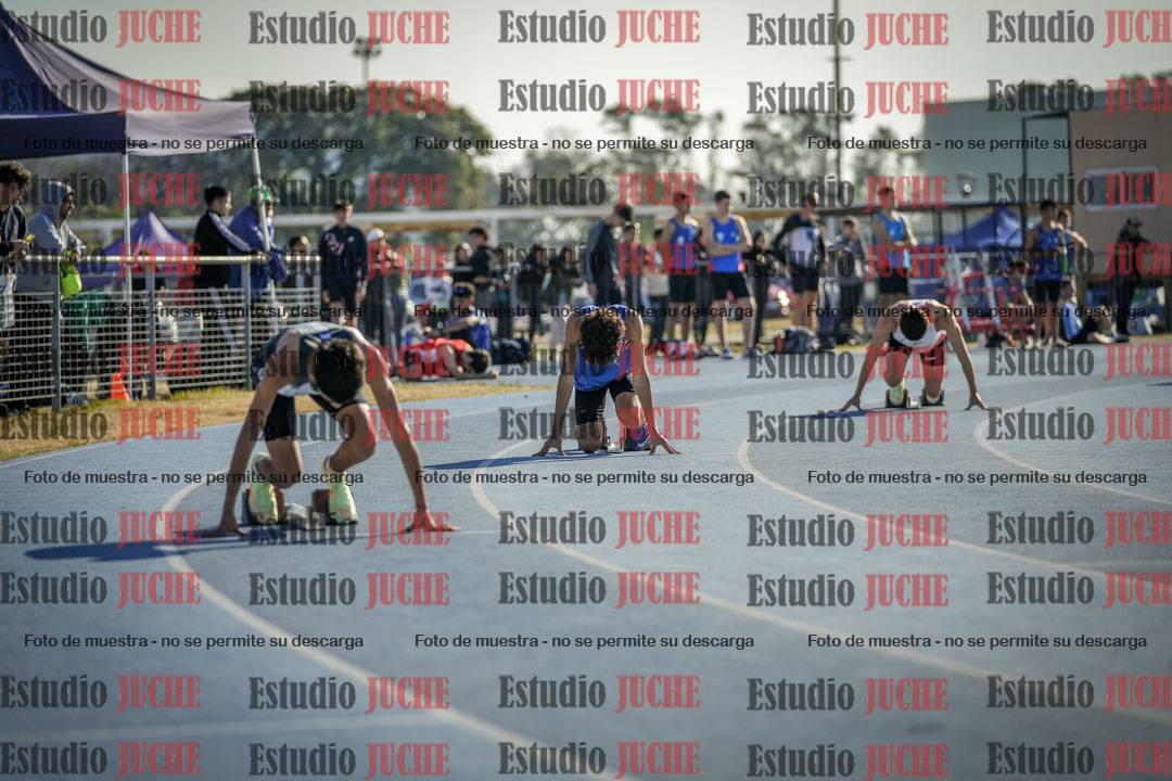 Fotos de los 400 m llanos de varones