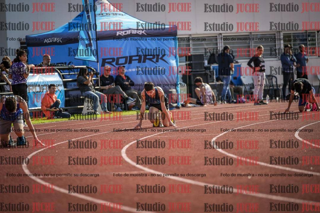 Fotos de los 400 m llanos de varones