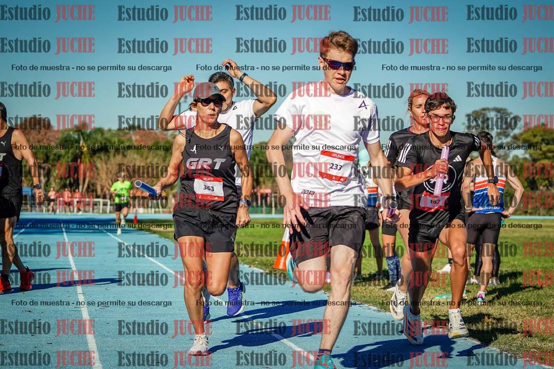 Fotos durante los relevos