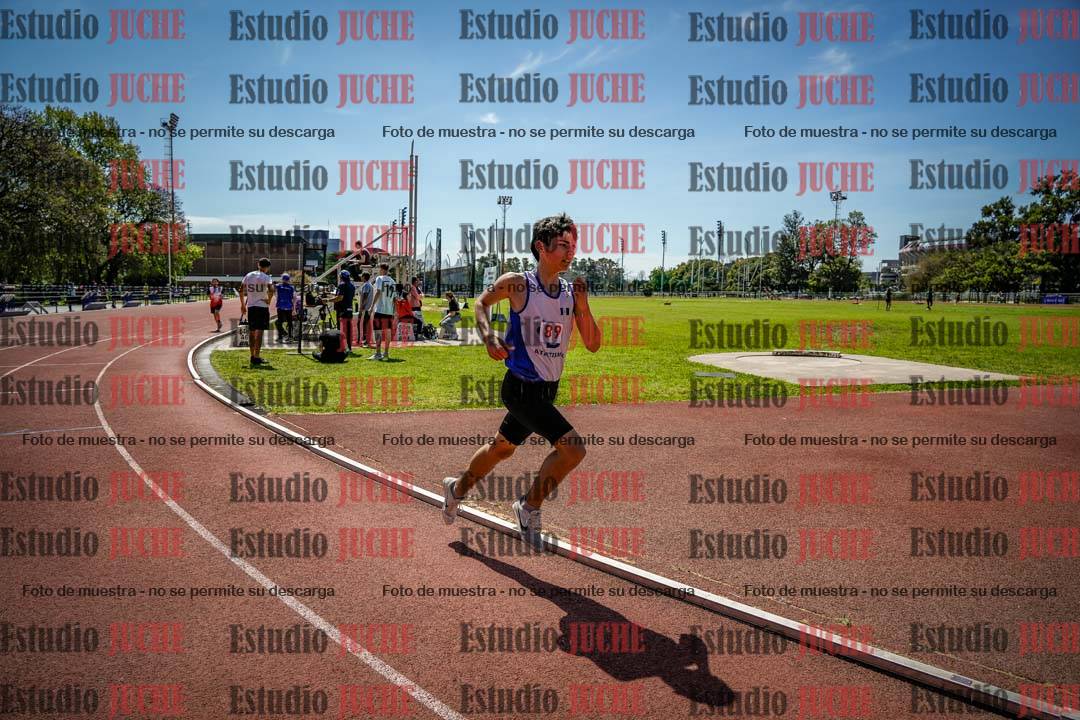 Fotos de los 2400 m llanos de varones