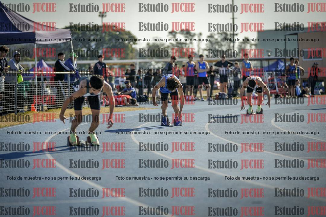 Fotos de los 400 m llanos de varones