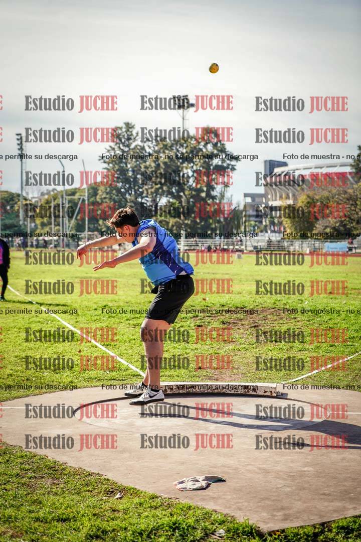 Fotos del lanzamiento de bala de varones
