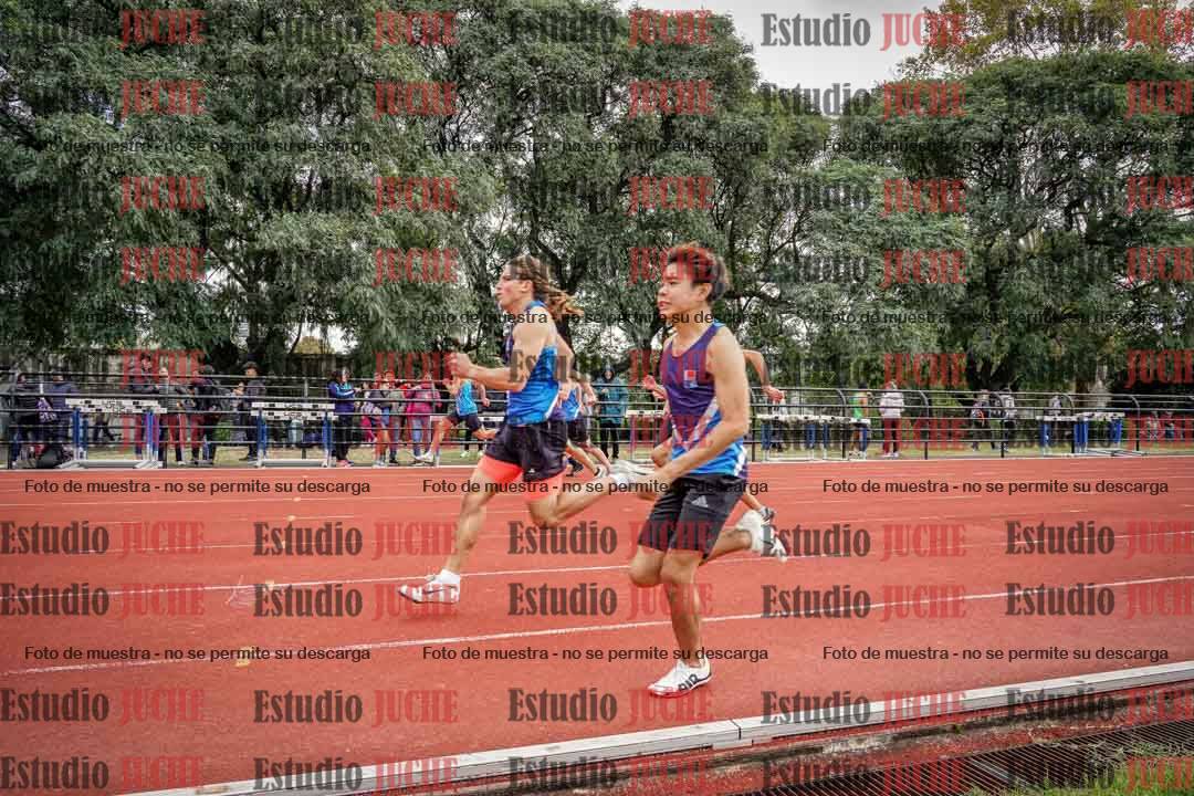 Fotos de los 100 m llanos de varones