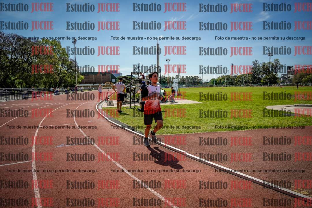 Fotos de los 2400 m llanos de varones