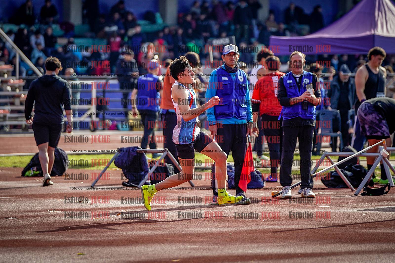 Fotos del salto en alto de varones