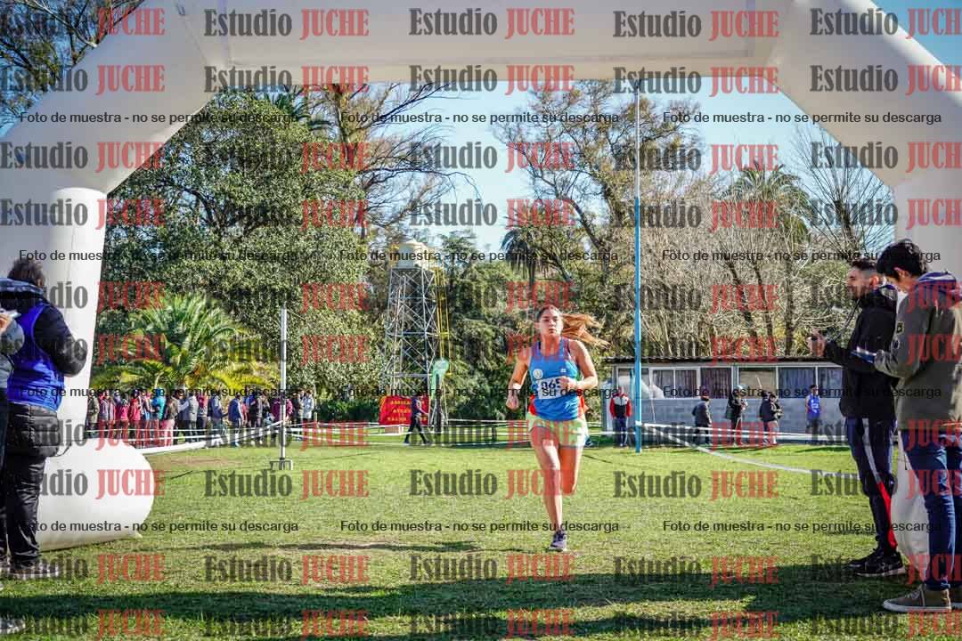 Fotos de la llegada del cross de 3000 m