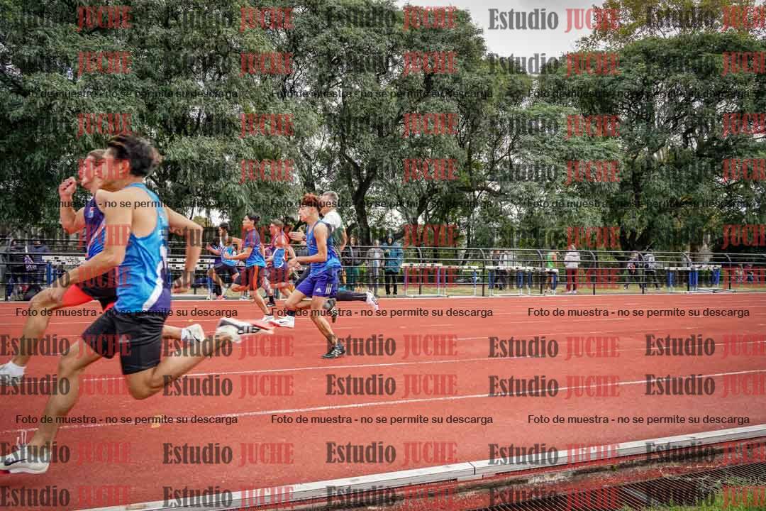 Fotos de los 100 m llanos de varones