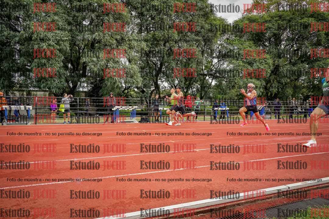 Fotos de los 100 m llanos de varones