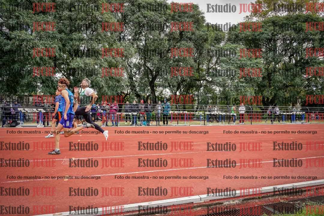 Fotos de los 100 m llanos de varones