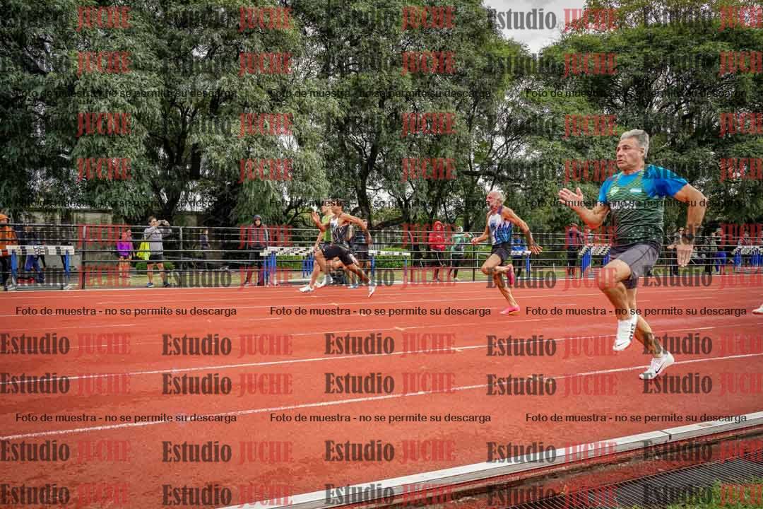 Fotos de los 100 m llanos de varones
