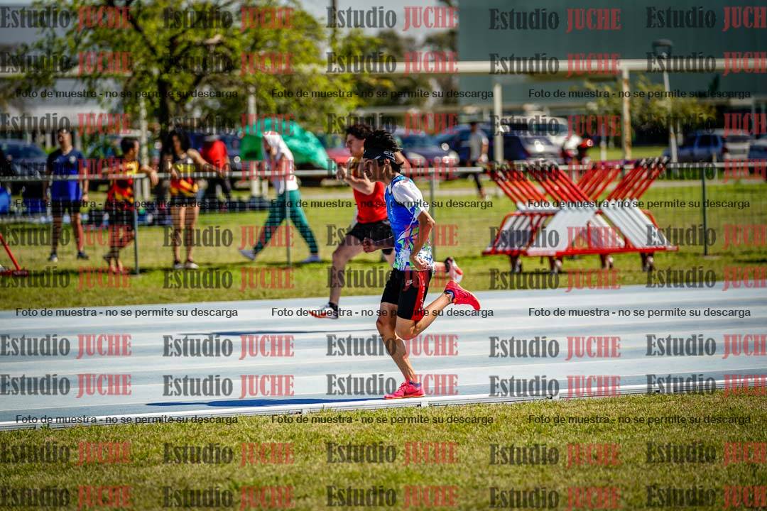Fotos de los 100 m llanos de varones