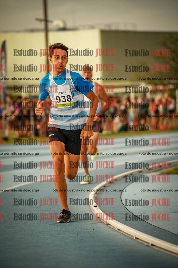 Fotos de los 1000 m llanos de varones