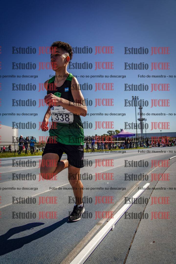 Fotos de los 1000 m llanos de varones
