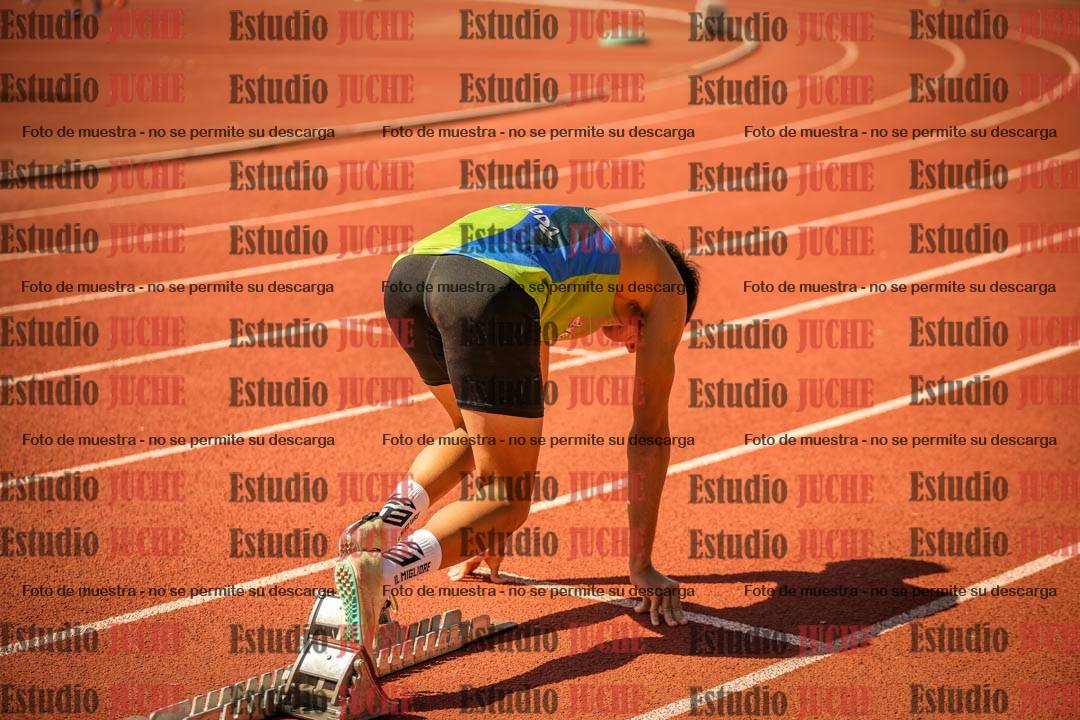 Fotos de los 400 m llanos de varones