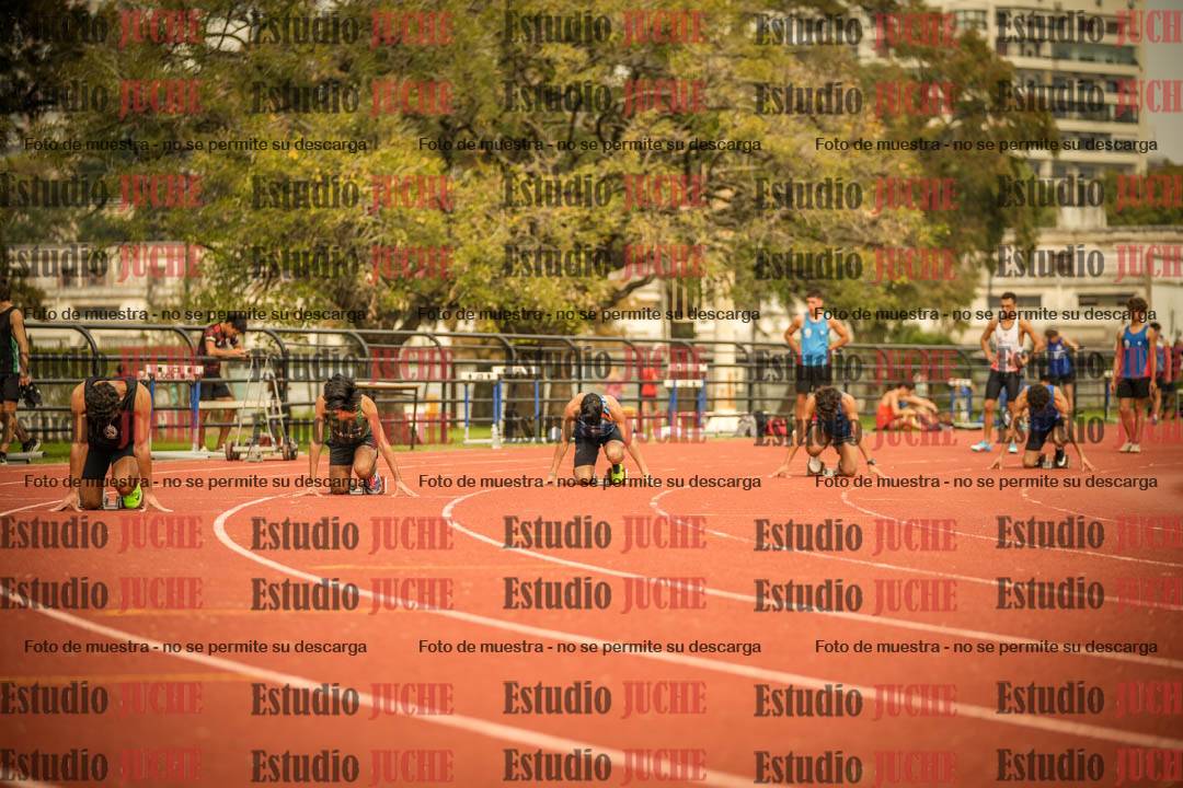 Fotos de los 200 m llanos de varones