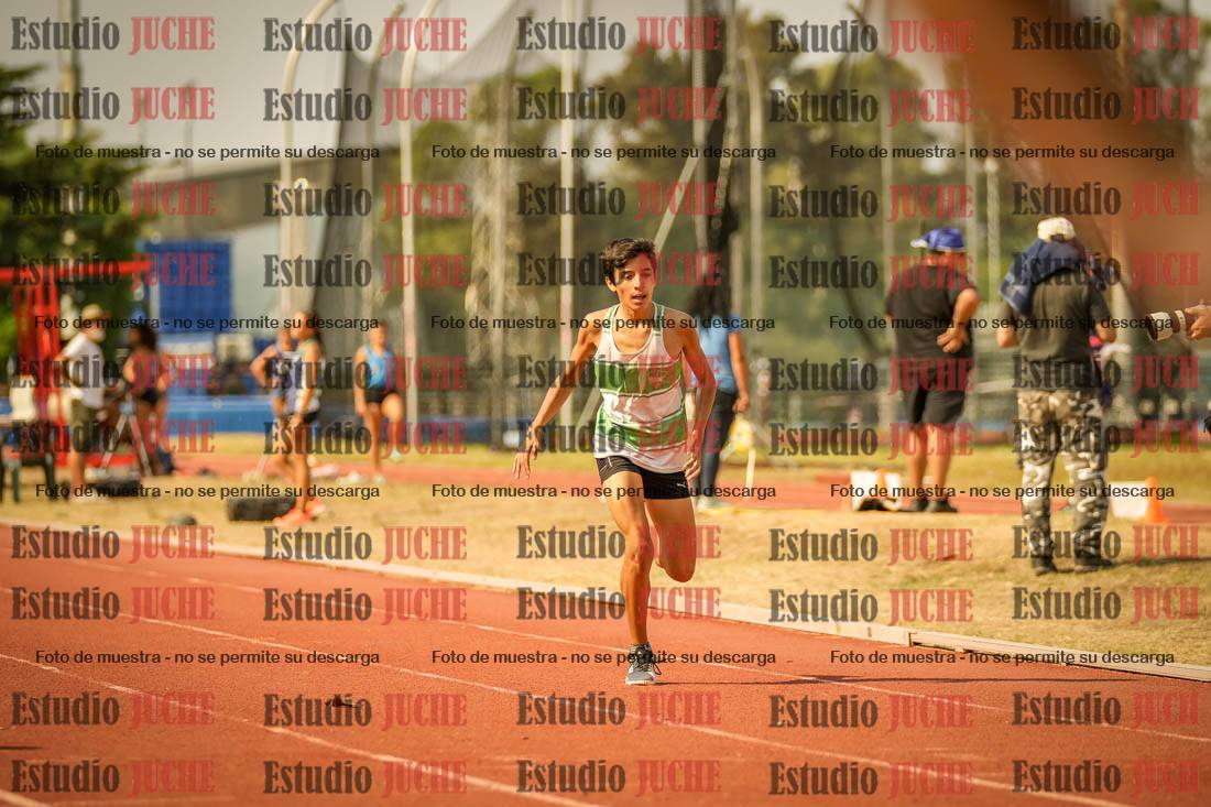 Fotos de los 400 m llanos de varones