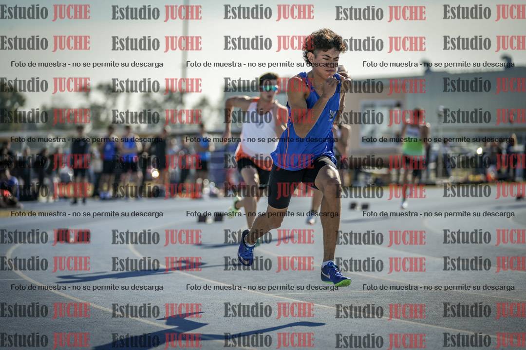 Fotos de los 400 m llanos de varones