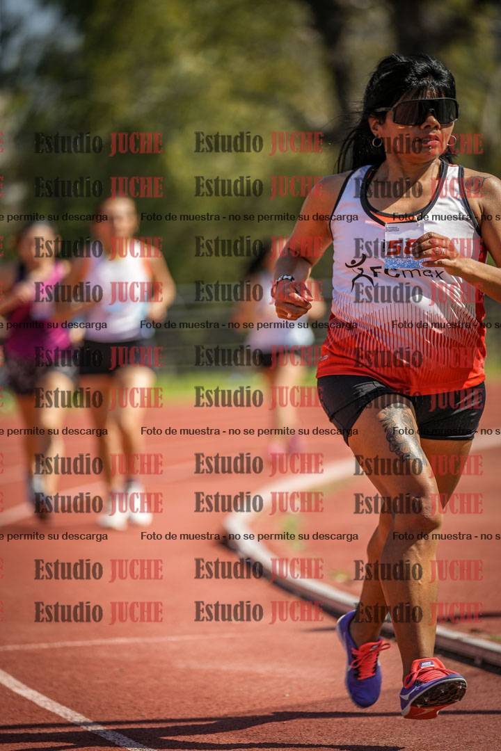 Fotos de los 1500 m llanos de mujeres