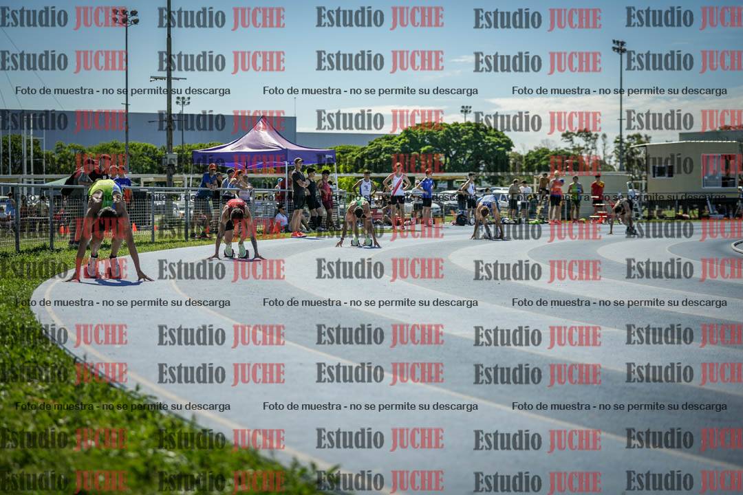 Fotos de los 400 m llanos de varones