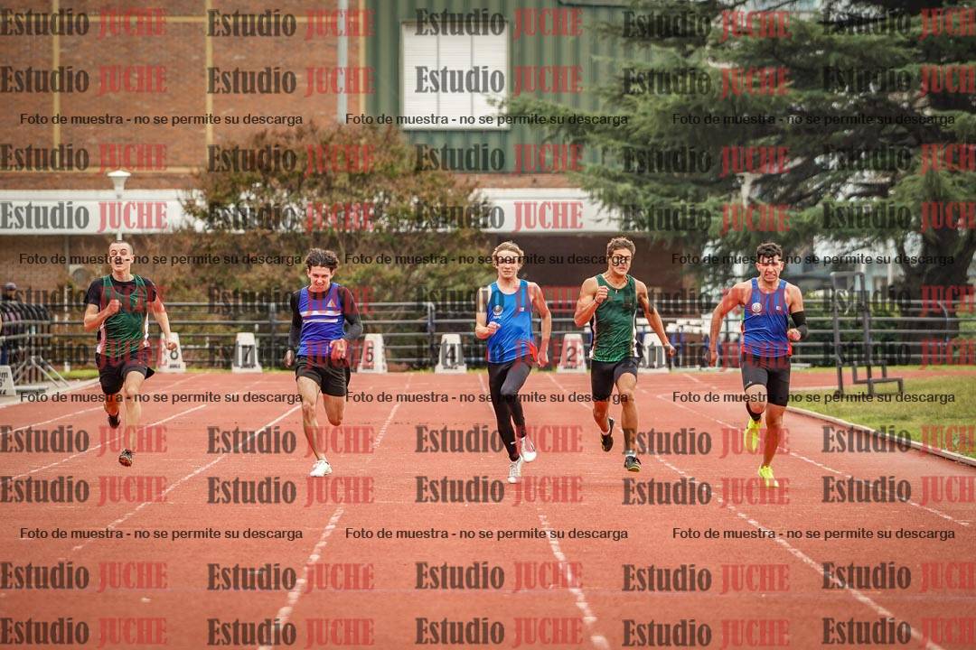 Fotos de los 200 m llanos de varones