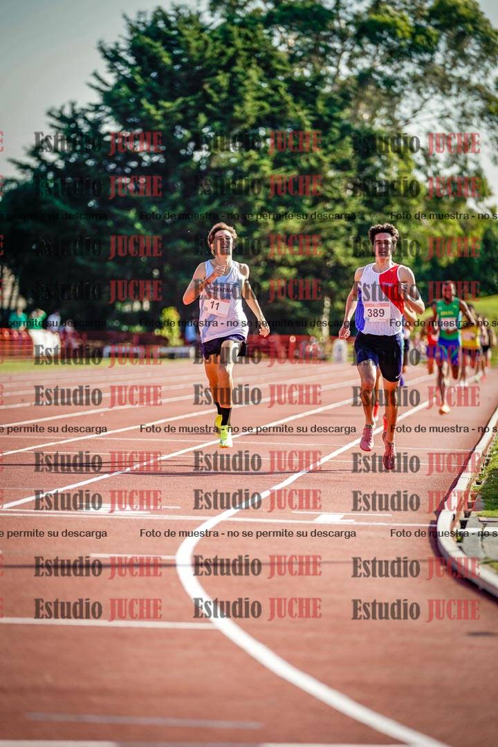 Fotos de los 1500 m llanos de varones