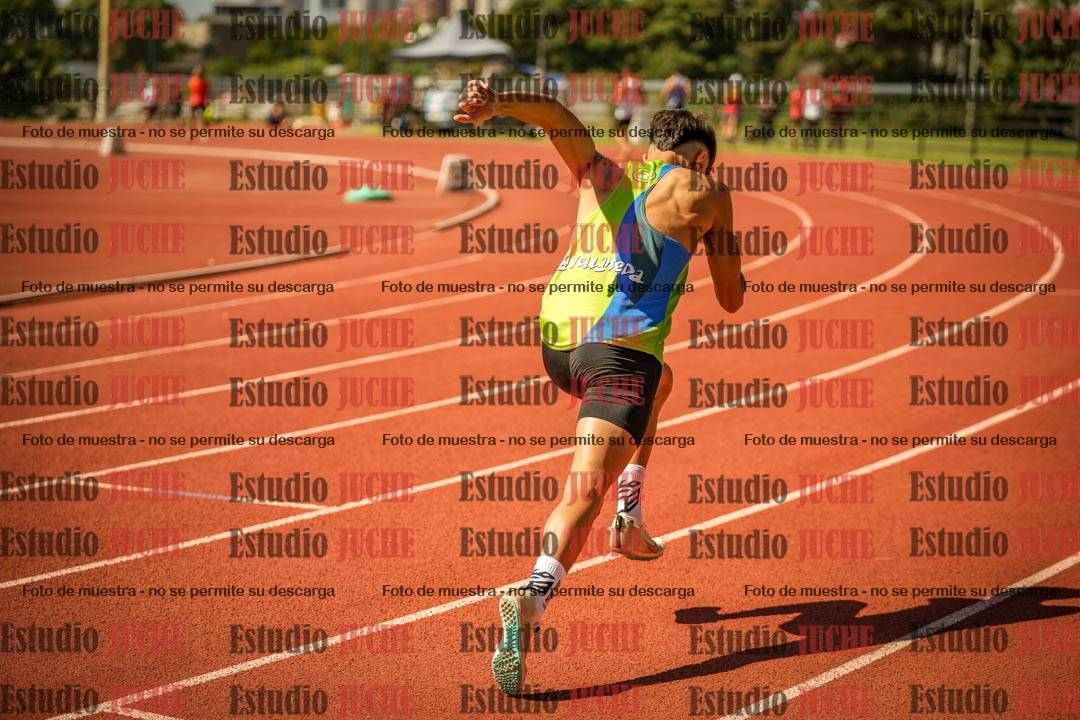 Fotos de los 400 m llanos de varones