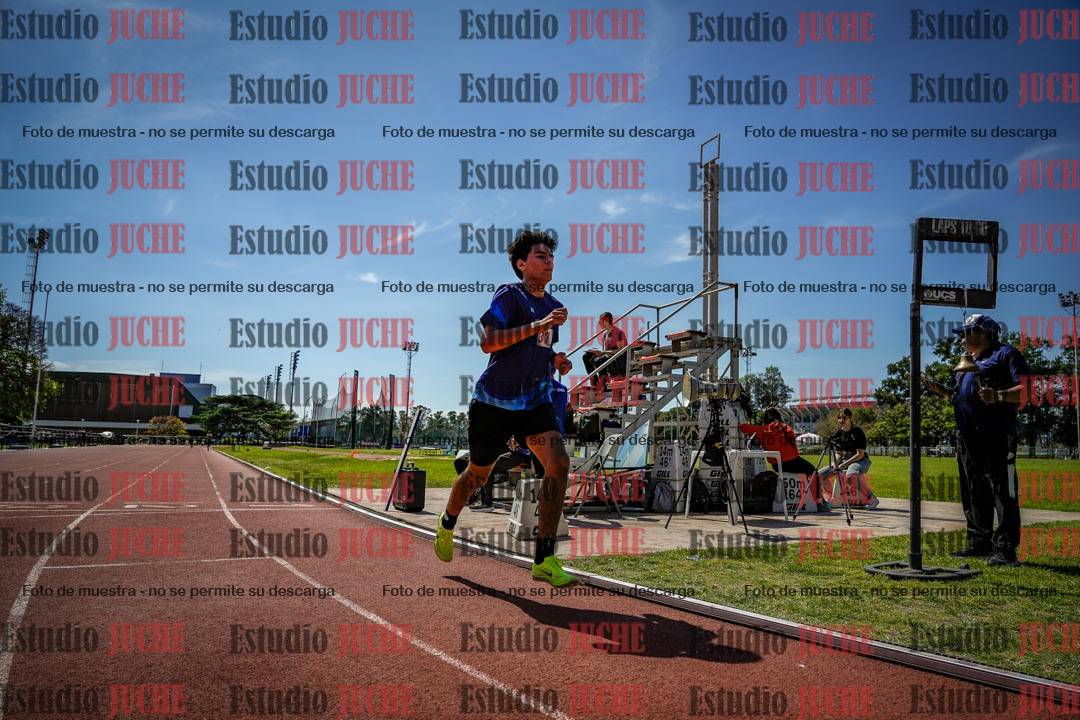 Fotos de los 2400 m llanos de varones