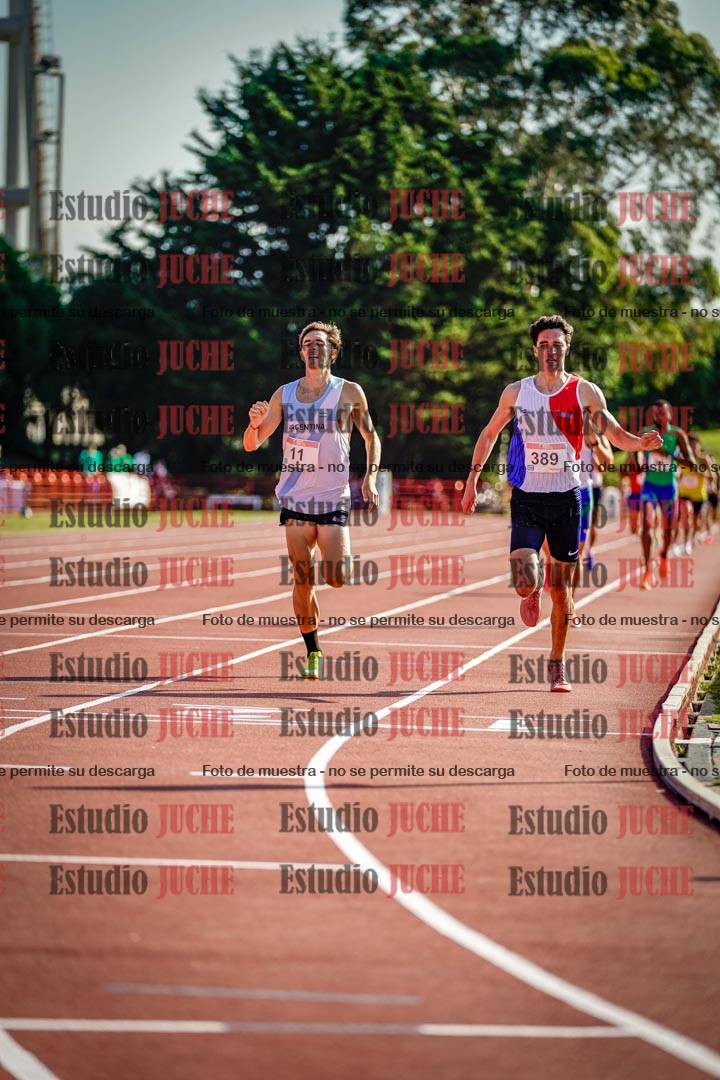 Fotos de los 1500 m llanos de varones
