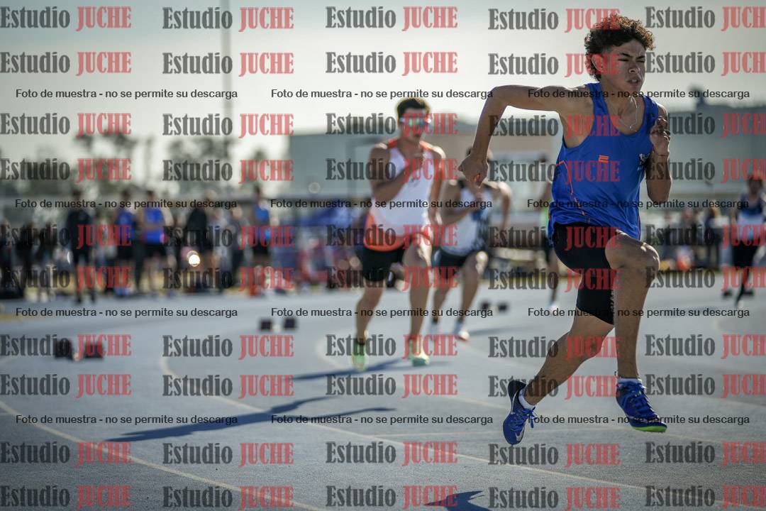 Fotos de los 400 m llanos de varones
