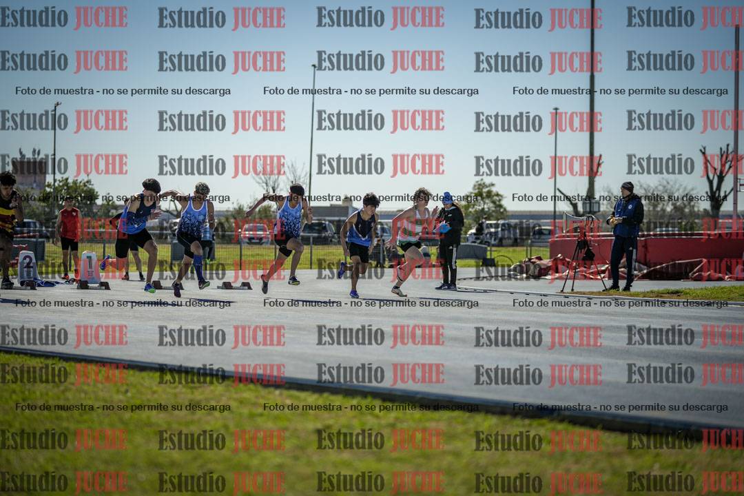 Fotos de los 100 m llanos de varones
