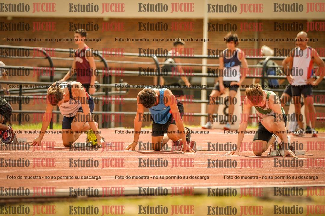 Fotos de los 100 m llanos de varones