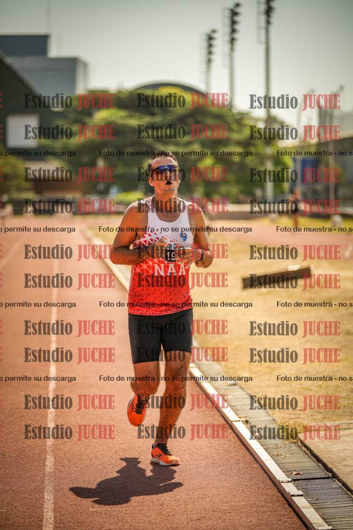 Fotos de los 3000 m llanos de varones