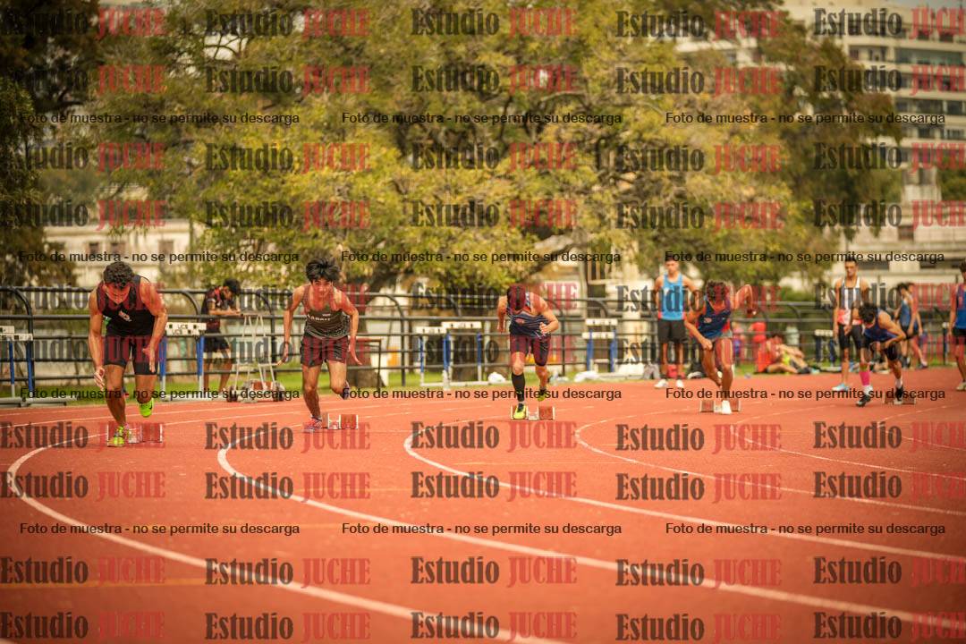 Fotos de los 200 m llanos de varones