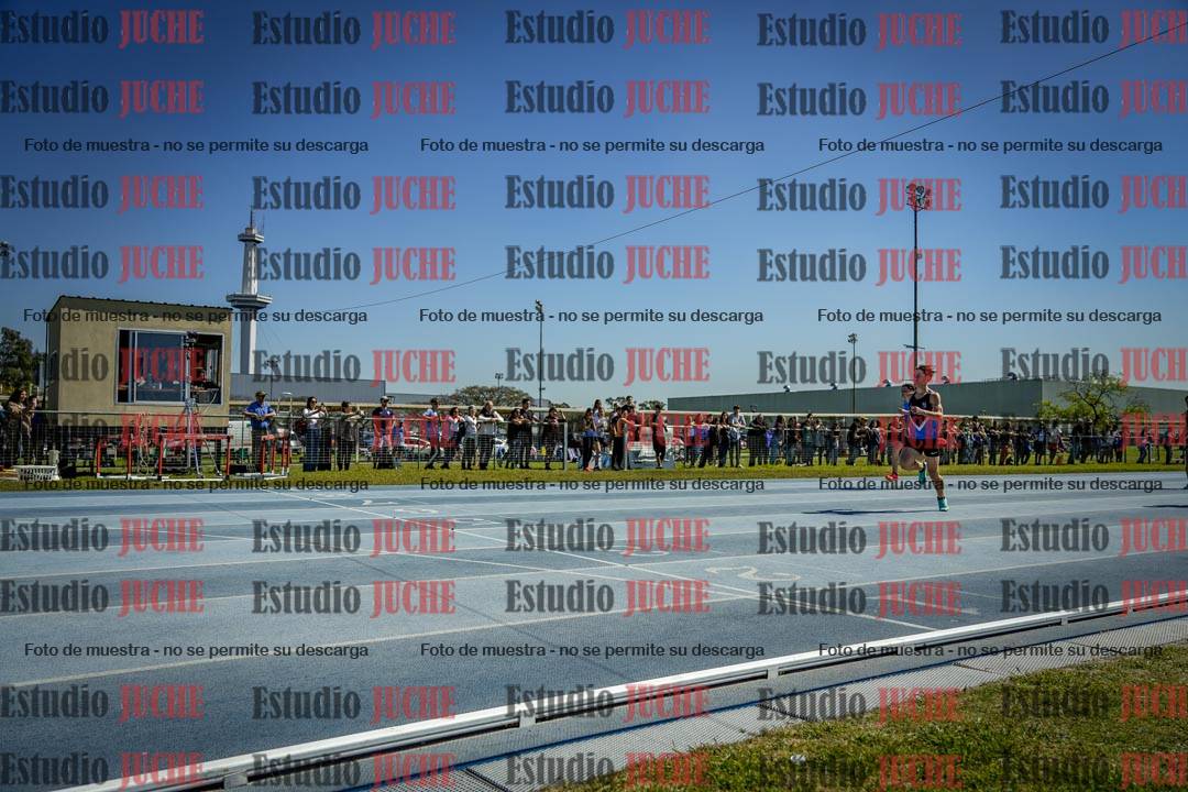 Fotos de los 100 m llanos de varones