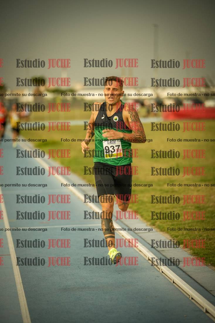 Fotos de los 1000 m llanos de varones