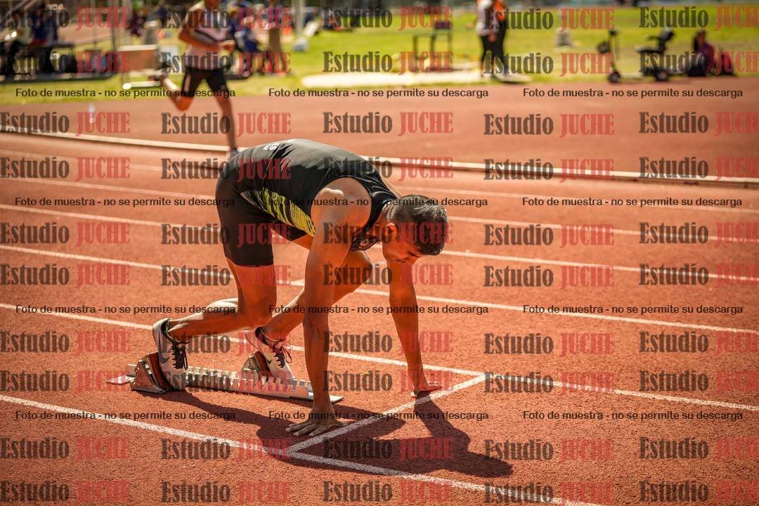 Fotos de los 400 m llanos de varones