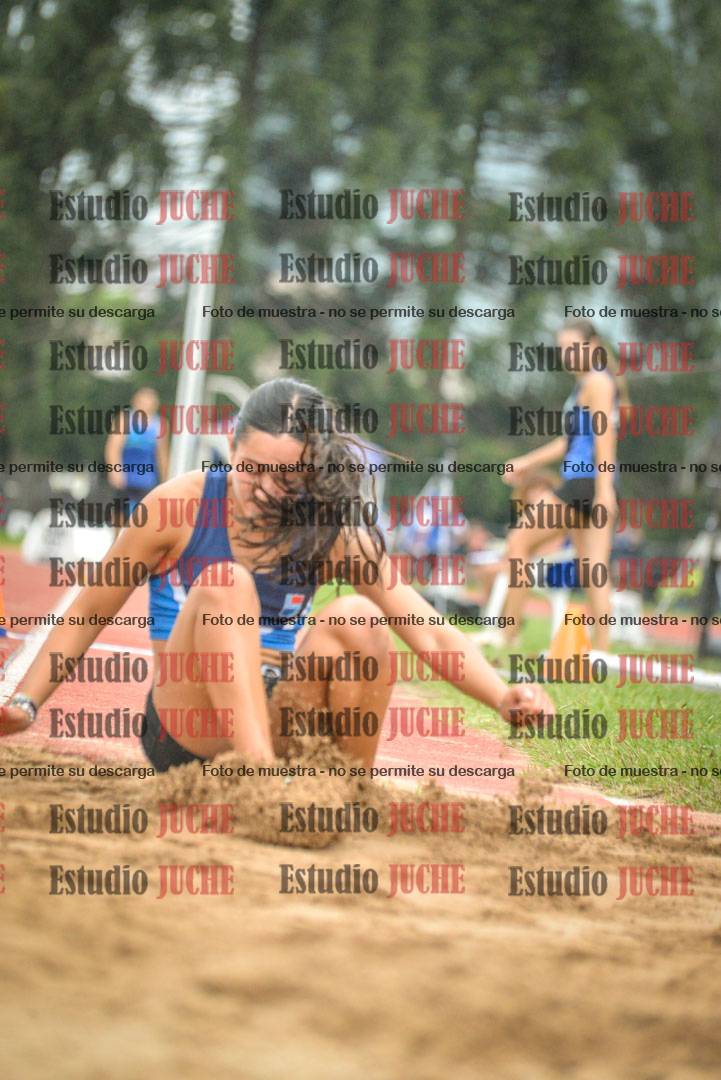 Fotos del salto triple - tabla de 8 y 10